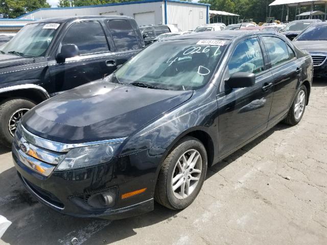 3FAHP0GA1CR260267 - 2012 FORD FUSION S BLACK photo 2