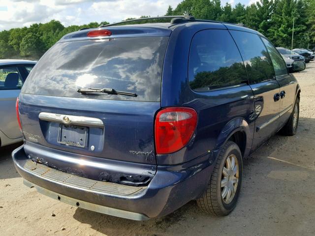 2C4GP54L95R567509 - 2005 CHRYSLER TOWN & COU BLUE photo 4