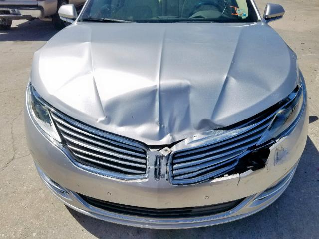 3LN6L2LU8DR824812 - 2013 LINCOLN MKZ HYBRID SILVER photo 9