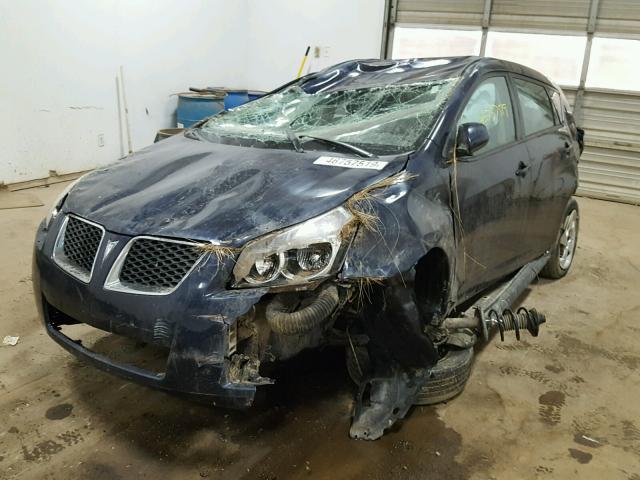 5Y2SP6E85AZ409940 - 2010 PONTIAC VIBE BLUE photo 2