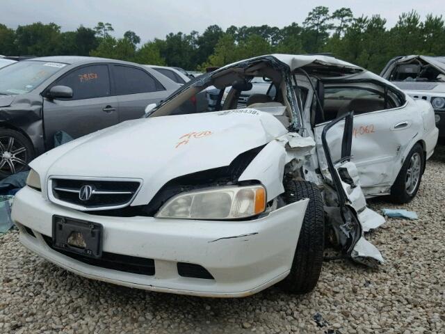 19UUA56701A023162 - 2001 ACURA 3.2TL WHITE photo 2