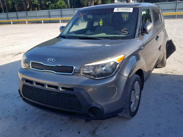 KNDJN2A23E7076750 - 2014 KIA SOUL GRAY photo 2