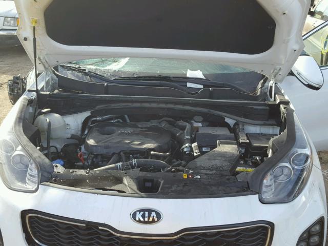 KNDPRCA63H7131712 - 2017 KIA SPORTAGE S WHITE photo 7