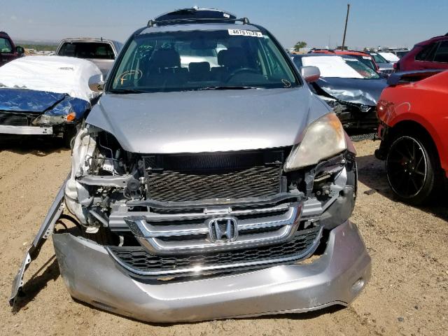 JHLRE4H77BC026388 - 2011 HONDA CR-V EXL SILVER photo 9