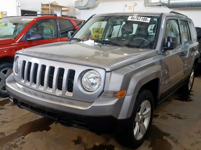 1C4NJRAB8GD721872 - 2016 JEEP PATRIOT GRAY photo 2