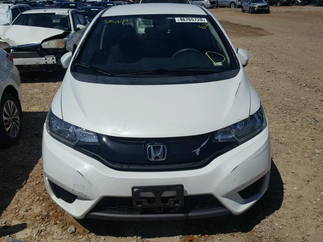 3HGGK5H50FM770826 - 2015 HONDA FIT LX WHITE photo 9