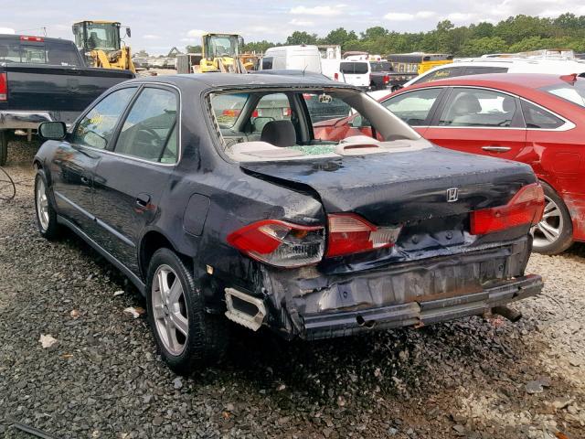 1HGCG5647WA241820 - 1998 HONDA ACCORD LX BLACK photo 9