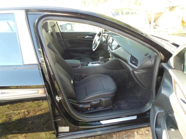 W04GM6SX9J1150775 - 2018 BUICK REGAL PREF BLACK photo 8