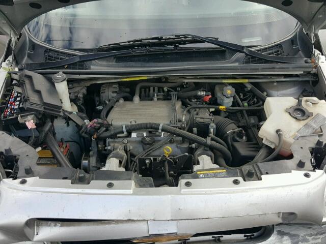 1GNDV33L16D120098 - 2006 CHEVROLET UPLANDER L 银色 照片 7