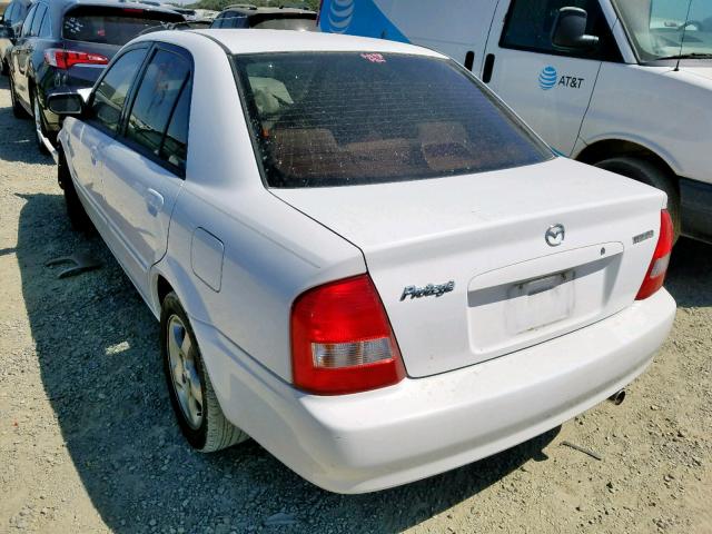 JM1BJ225620632319 - 2002 MAZDA PROTEGE DX WHITE photo 3