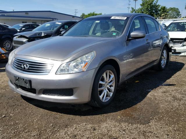 JNKCV61F19M364145 - 2009 INFINITI G37 GRAY photo 2