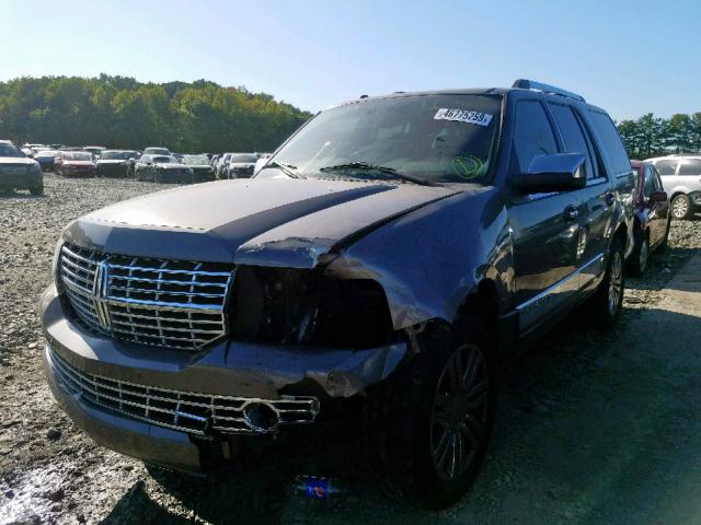 5LMJJ2J55BEJ04022 - 2011 LINCOLN NAVIGATOR GRAY photo 2