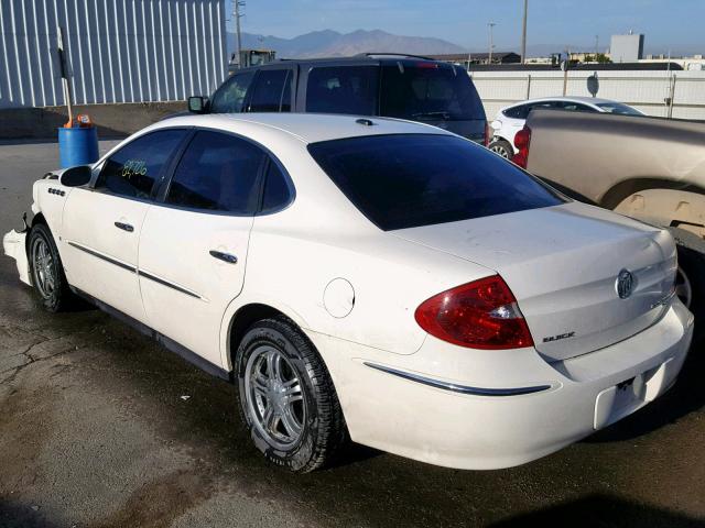 2G4WC582081241198 - 2008 BUICK LACROSSE C WHITE photo 3