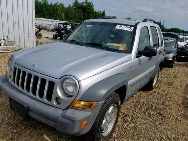 1J4GL48K95W553098 - 2005 JEEP LIBERTY SP SILVER photo 9