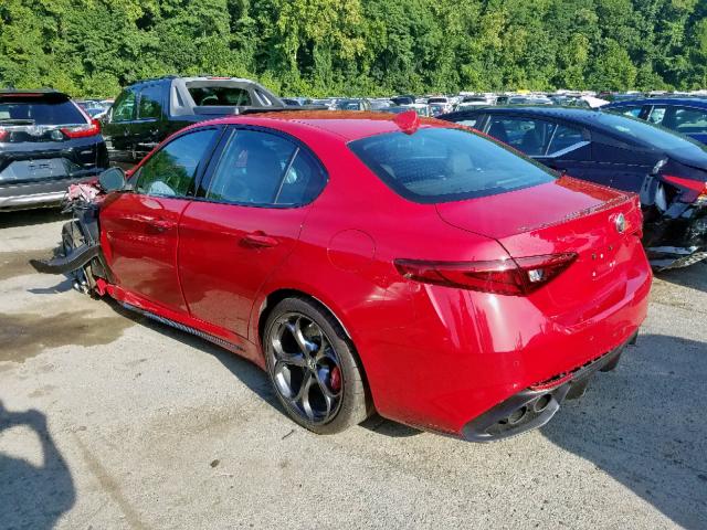 ZARFAEAV6H7551038 - 2017 ALFA ROMEO GIULIA QUA RED photo 3