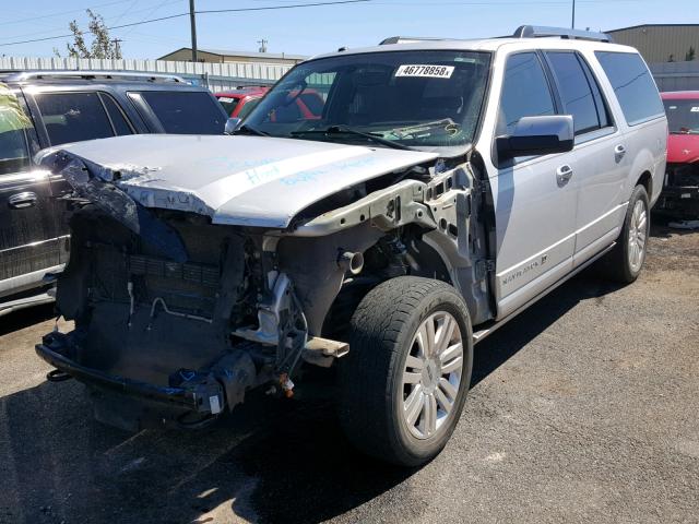 5LMJJ3J5XEEL03030 - 2014 LINCOLN NAVIGATOR 银色 照片 2