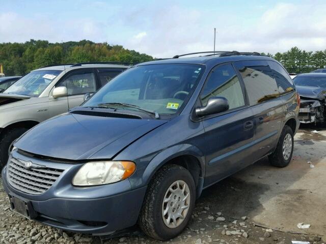 1C4GJ25B22B639683 - 2002 CHRYSLER VOYAGER BLUE photo 2