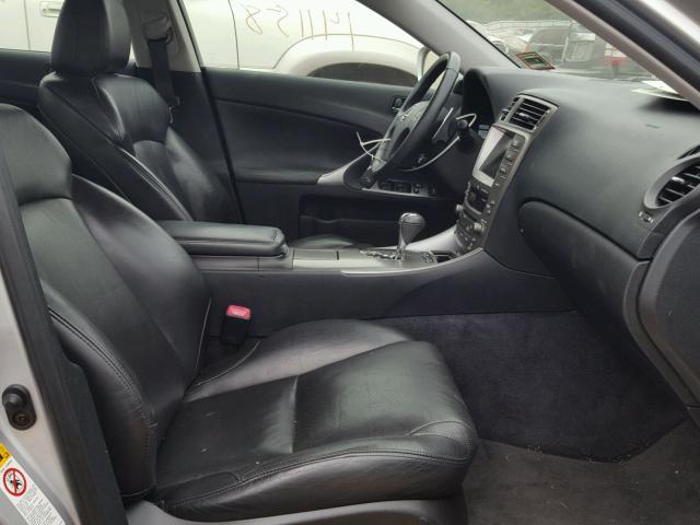 JTHBE262065004848 - 2006 LEXUS IS 350 SILVER photo 5