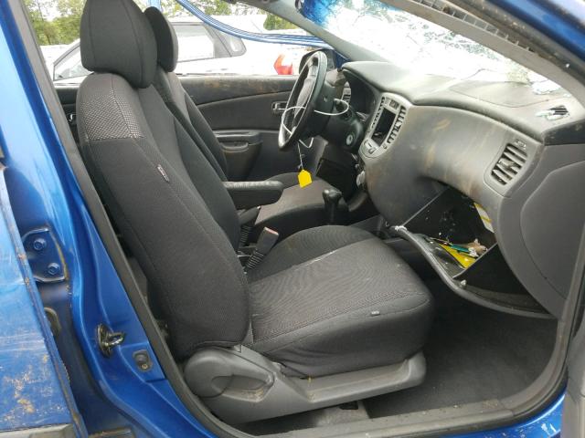 KNADE163866073887 - 2006 KIA RIO 5 BLUE photo 5