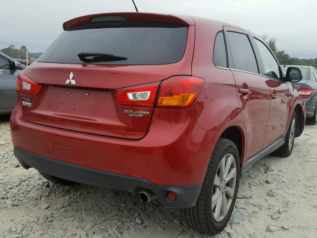 4A4AR4AU8DE002972 - 2013 MITSUBISHI OUTLANDER RED photo 4