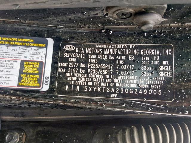 5XYKT3A23CG249005 - 2012 KIA SORENTO BASE  photo 10