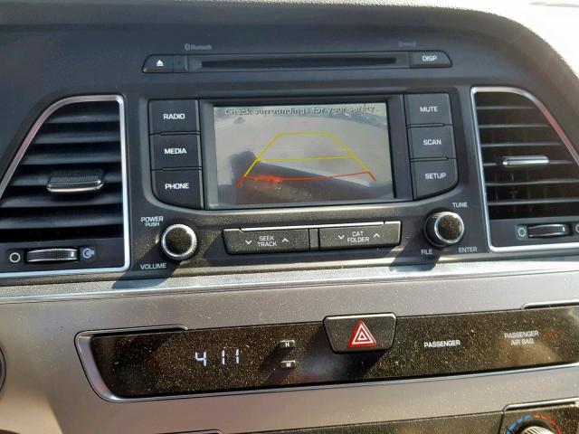 KMHE24L15GA013788 - 2016 HYUNDAI SONATA HYB SILVER photo 9