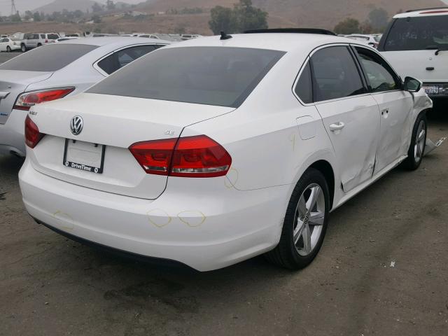 1VWBP7A34DC143038 - 2013 VOLKSWAGEN PASSAT SE WHITE photo 4