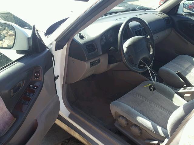 JF1SF65512H712896 - 2002 SUBARU FORESTER S WHITE photo 9
