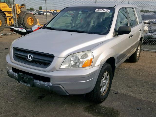 2HKYF18175H572987 - 2005 HONDA PILOT LX SILVER photo 2