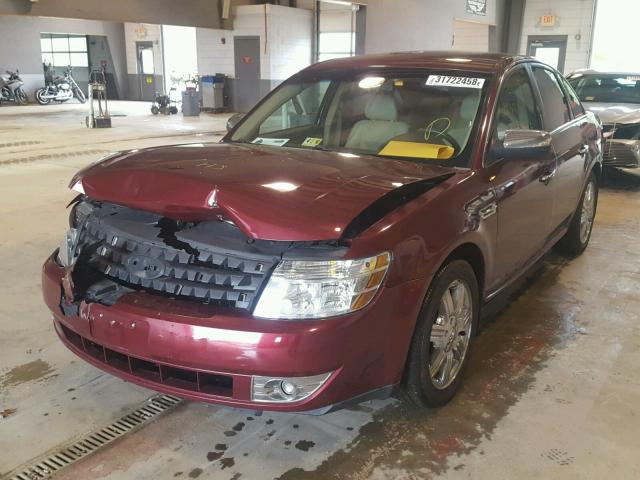 1FAHP25W28G128515 - 2008 FORD TAURUS LIM RED photo 2