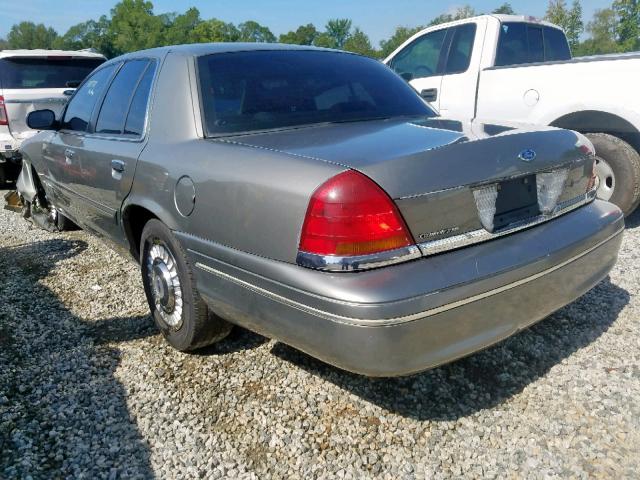 2FAFP71WXYX162433 - 2000 FORD CROWN VICT GRAY photo 3