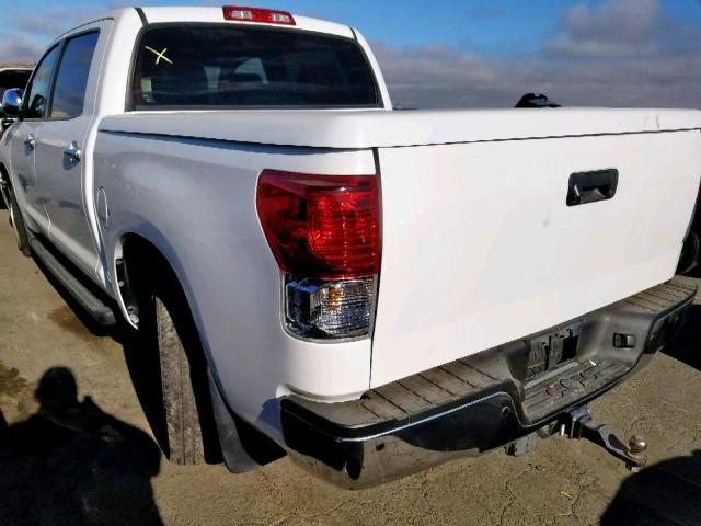 5TFHY5F10CX253274 - 2012 TOYOTA TUNDRA CRE WHITE photo 3