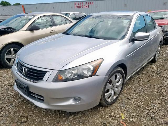 5KBCP3F82AB005163 - 2010 HONDA ACCORD EXL SILVER photo 2