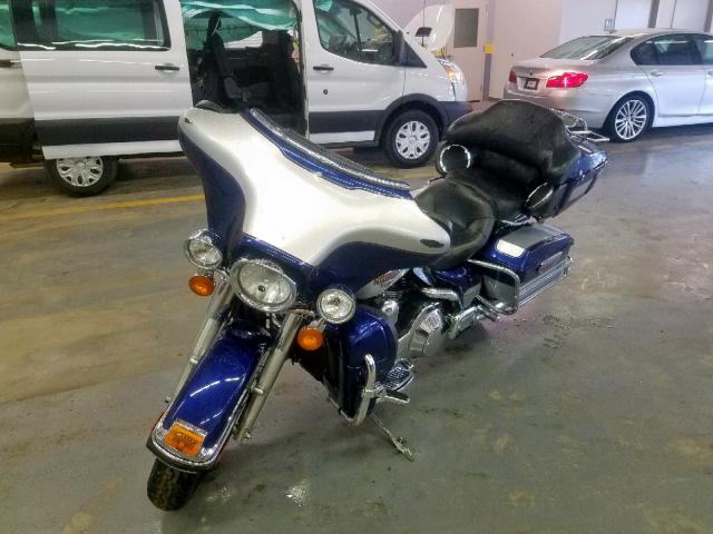 1HD1FCW186Y690304 - 2006 HARLEY-DAVIDSON FLHTCUI BLUE photo 2