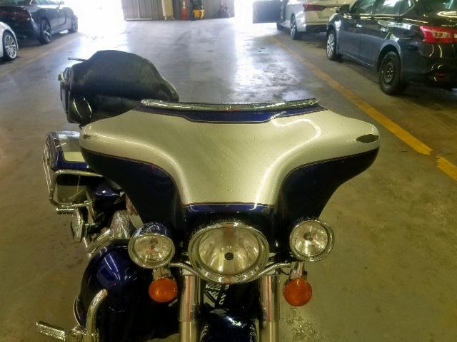 1HD1FCW186Y690304 - 2006 HARLEY-DAVIDSON FLHTCUI BLUE photo 9