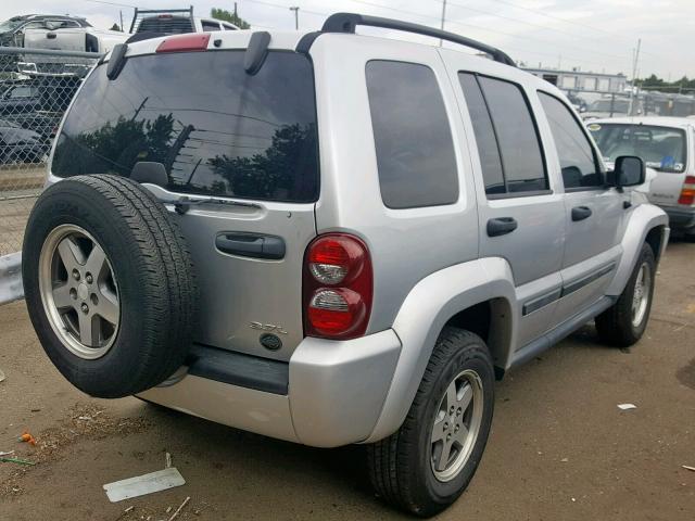 1J4GL38K65W641472 - 2005 JEEP LIBERTY RE SILVER photo 4