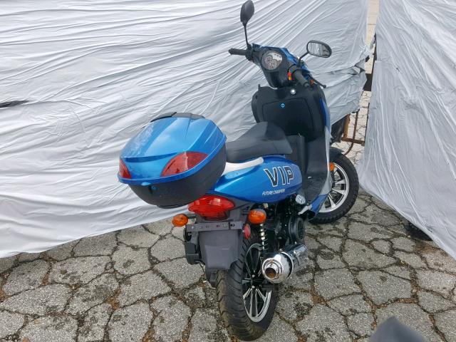 L9NTCGGD9K1020199 - 2019 OTHER SCOOTER TWO TONE photo 4