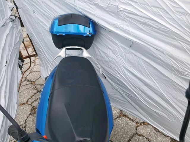 L9NTCGGD9K1020199 - 2019 OTHER SCOOTER TWO TONE photo 6