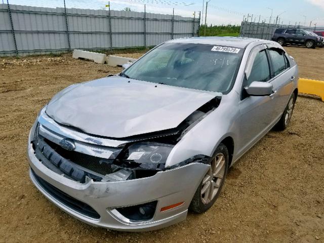 3FAHP0CG1AR119190 - 2010 FORD FUSION SEL SILVER photo 2