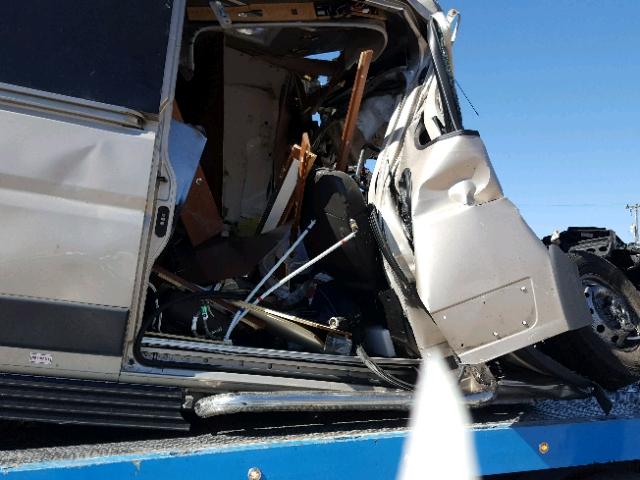 3C6TRVDG8HE513899 - 2017 RAM PROMASTER 棕色 照片 9