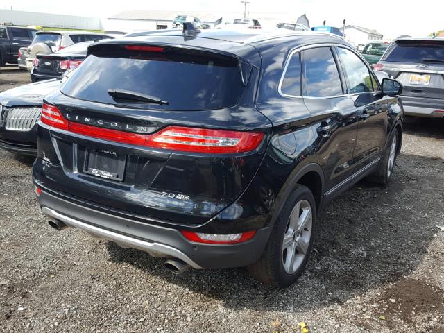 5LMCJ2A97FUJ32136 - 2015 LINCOLN MKC BLACK photo 4