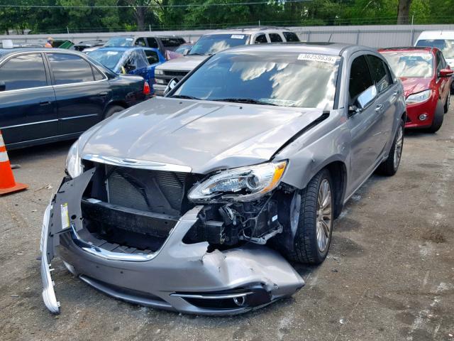 1C3CCBCG7DN597380 - 2013 CHRYSLER 200 LIMITE SILVER photo 2