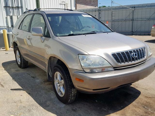 JTJHF10U310215428 - 2001 LEXUS RX 300 GOLD photo 1