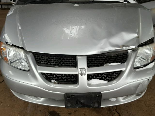 1D4GP45R54B512360 - 2004 DODGE CARAVAN SX SILVER photo 7