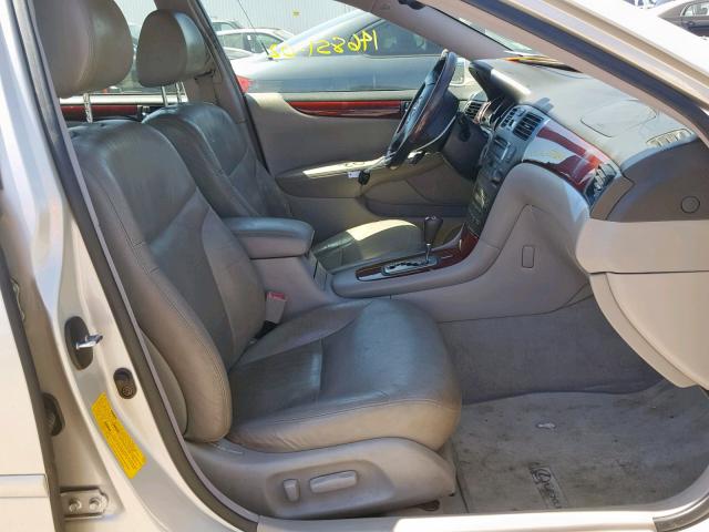 JTHBF30G220065794 - 2002 LEXUS ES 300 BEIGE photo 5