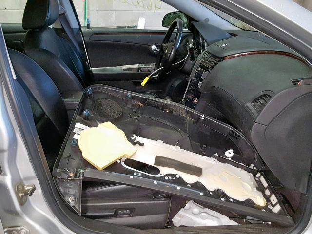 1G1ZE5E72AF185509 - 2010 CHEVROLET MALIBU LTZ ვერცხლისფერი ფოტო 5