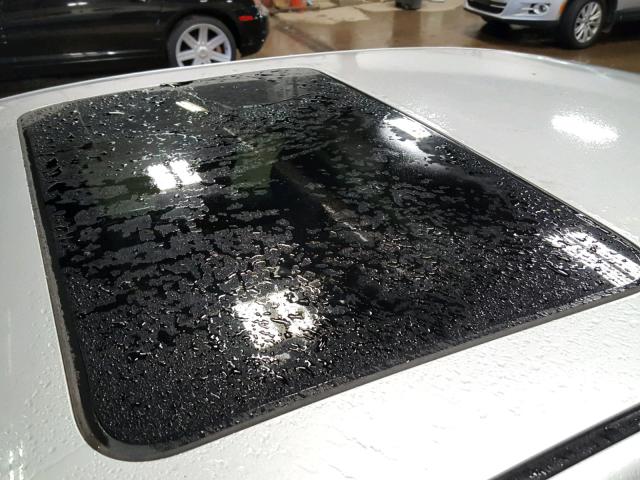 1G1ZE5E72AF185509 - 2010 CHEVROLET MALIBU LTZ ვერცხლისფერი ფოტო 9