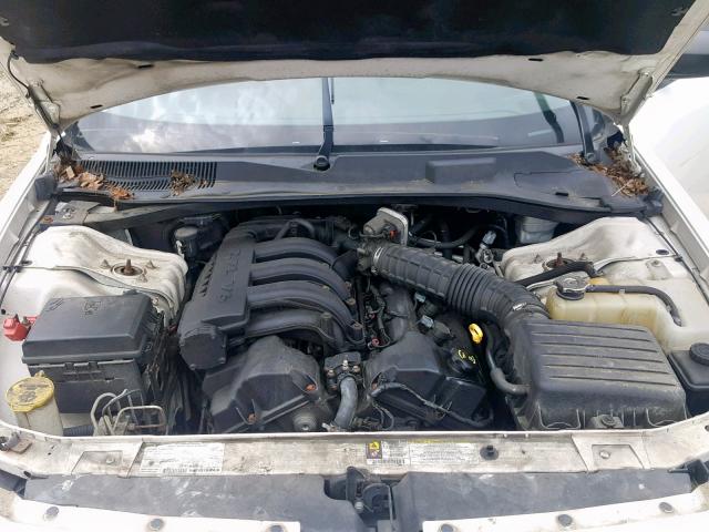 2D4FV47T58H112175 - 2008 DODGE MAGNUM WHITE photo 7