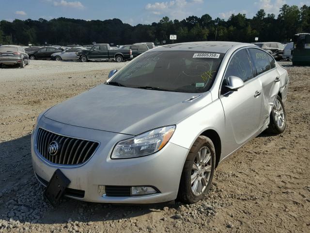 2G4GS5ER8D9225254 - 2013 BUICK REGAL PREM SILVER photo 2