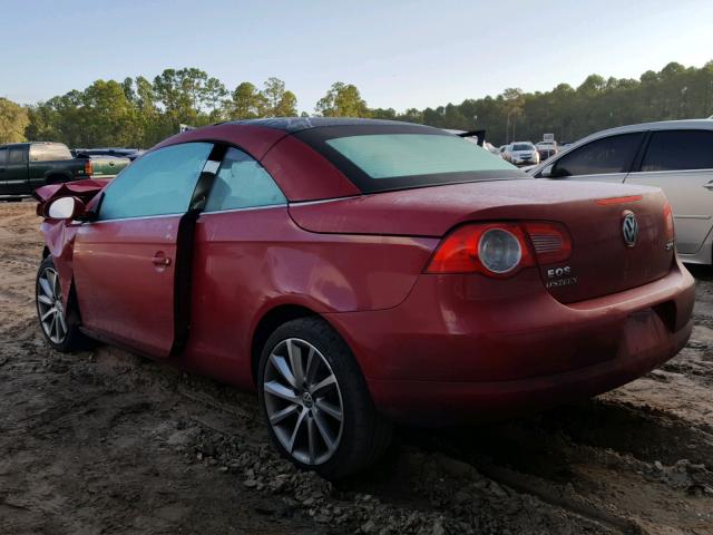 WVWCA71F97V007936 - 2007 VOLKSWAGEN EOS 2.0T S RED photo 3